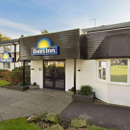 Days Inn Hotel Флит Экстерьер фото